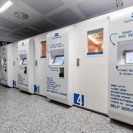 Resting Pods - -zzzleepandgo Mxp Airport Capsule hotel Ferno